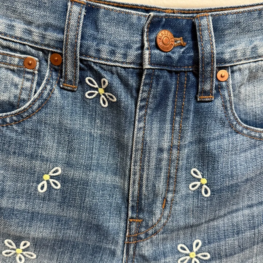 Madewell the perfect Jean short Daisy embroidered cutoff denim shorts 24 00 cute - Image 7