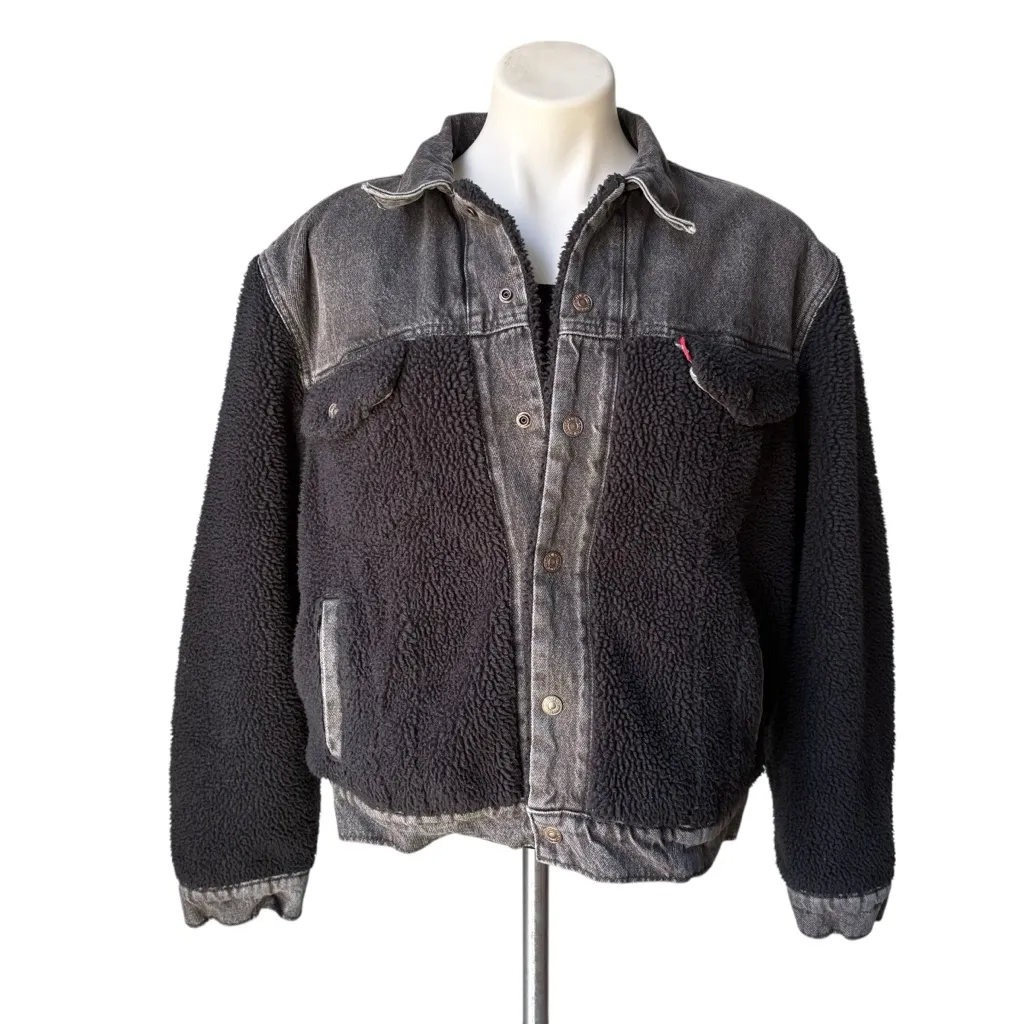 Levi's Pieced Sherpa Ex-Boyfriend Black Denim Trucker Jacket, Sz XL - Image 2
