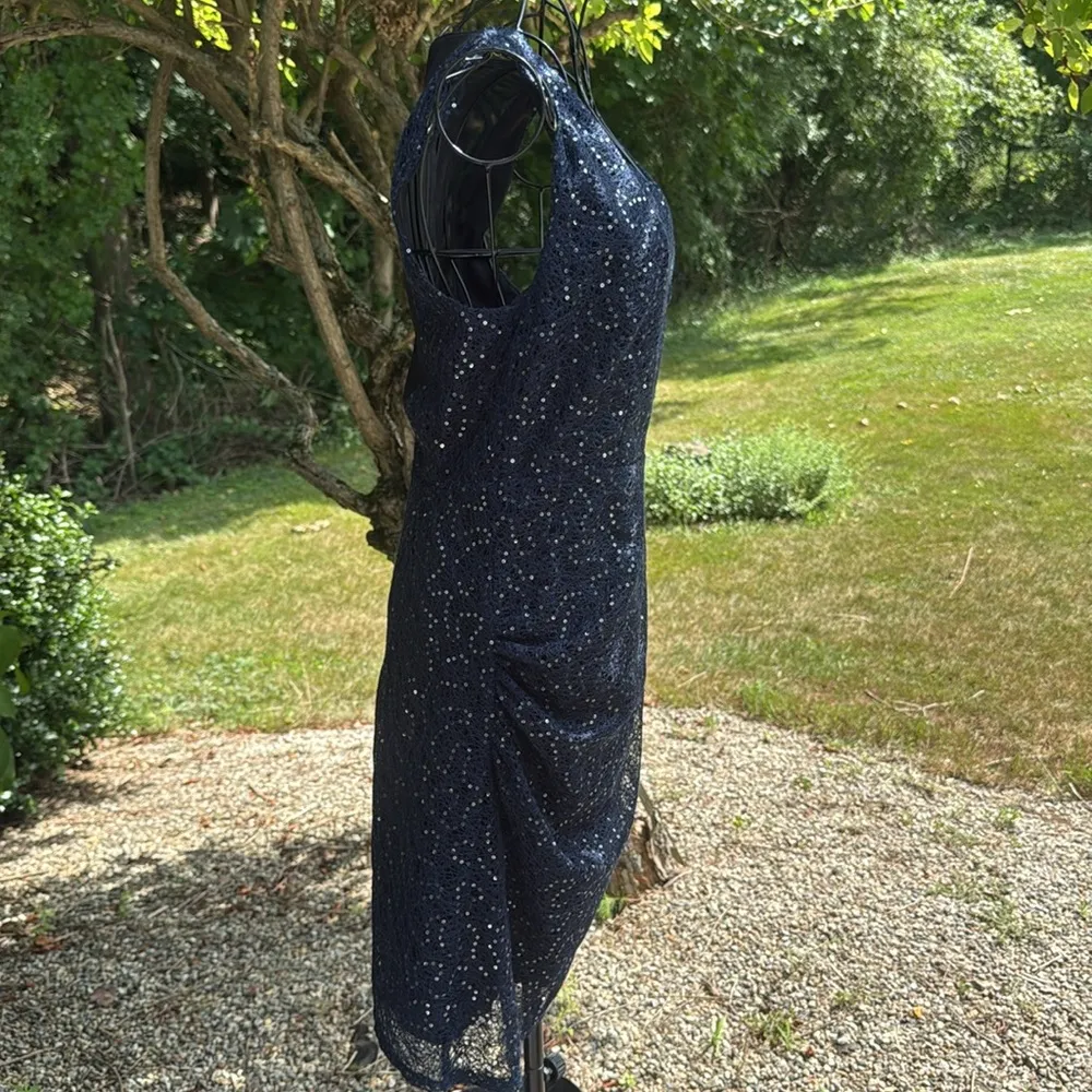 Alice + and Olivia Navy sequin RUCHED side cocktail dress - Image 3