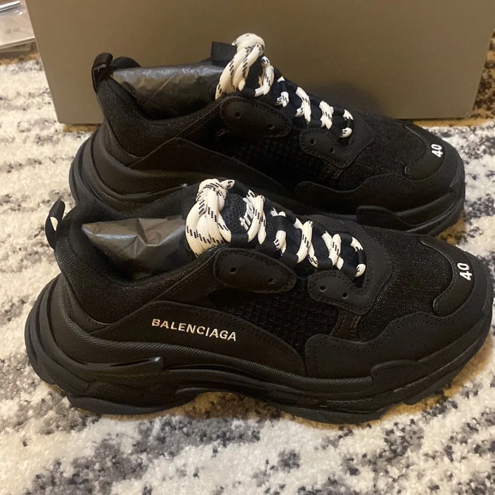 BALENCIAGA Triple S Sneakers - Image 5