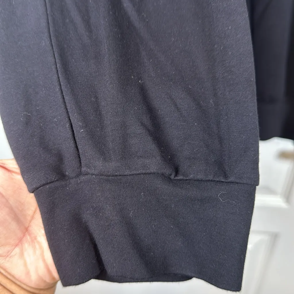 Torrid Black Capri Joggers Size 1/1X EUC #5738 - Image 2