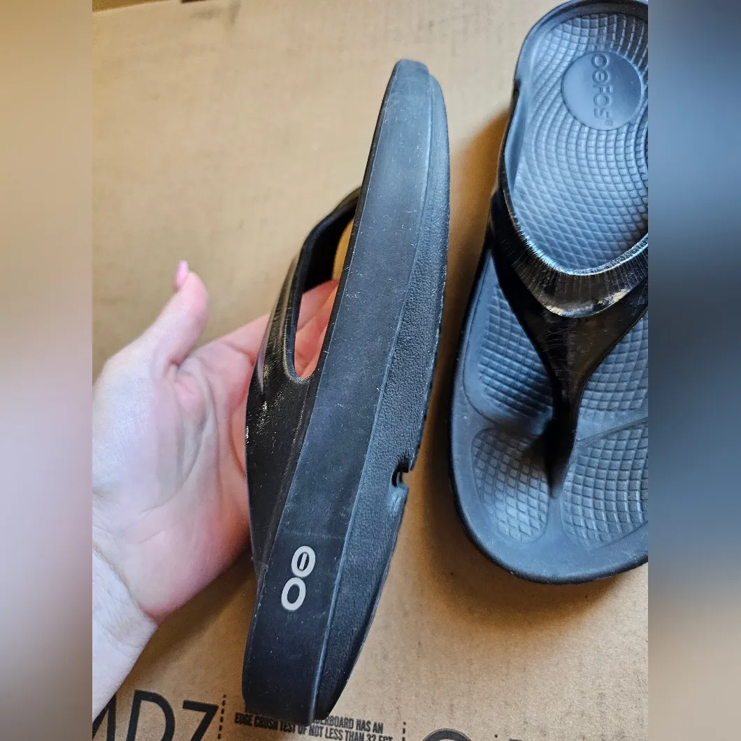 Oofos Sandals Black Size 7 - Image 10