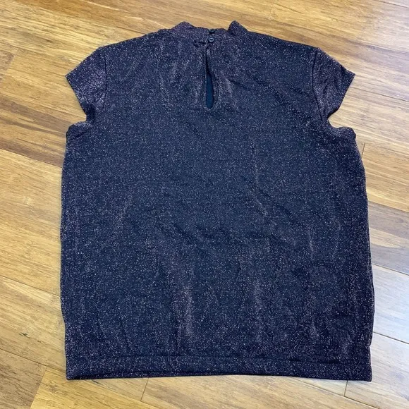 Sanctuary Mock Neck‎ Top Womens Size XS Black Metallic Sparkle Sleeveless Blouse - Image 3