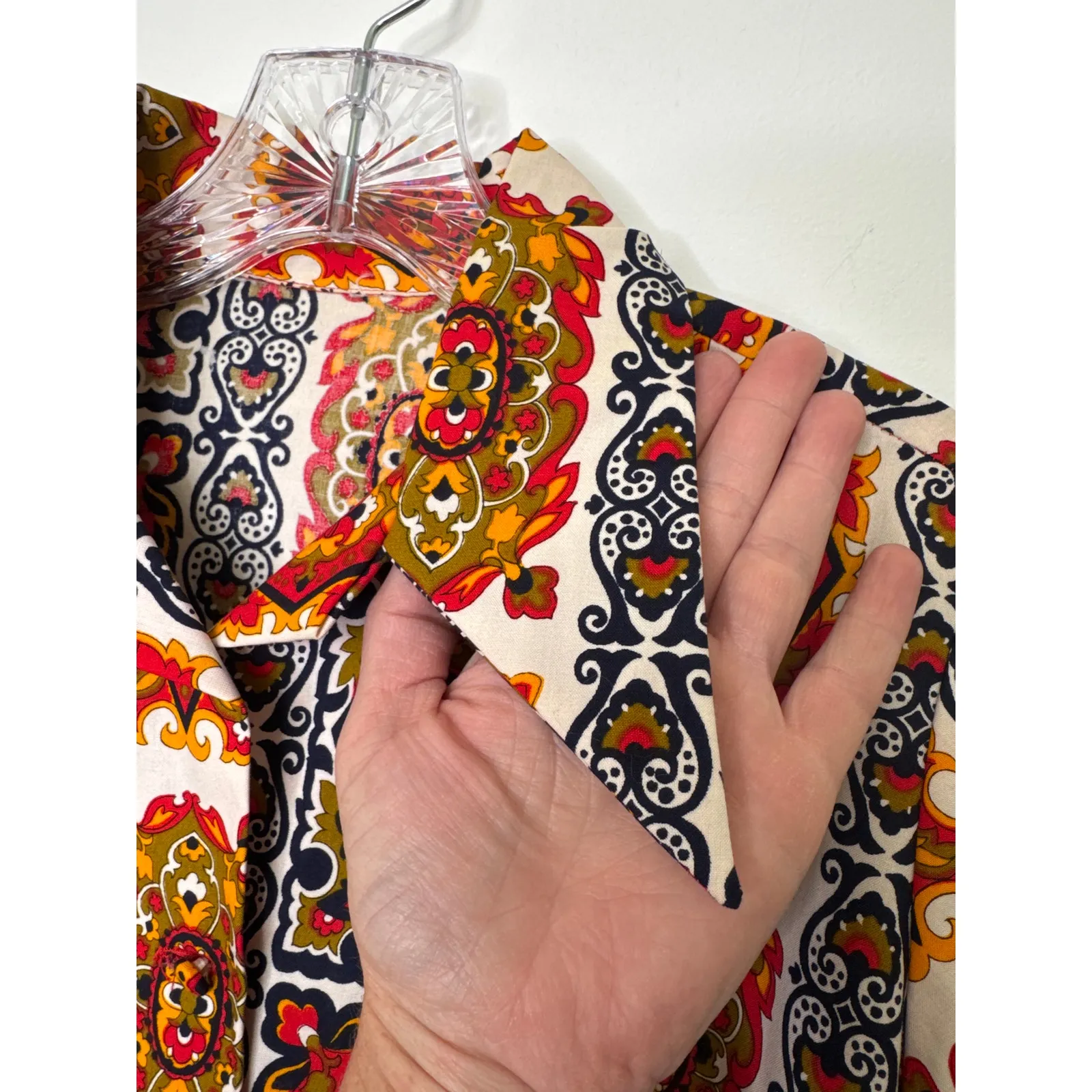 Vintage 1970s Bold Print Cotton dagger collar Shirt Boho Mod Festival medium - Image 3