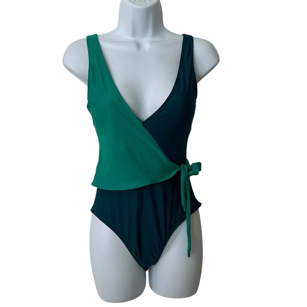 SummerSalt The Perfect Wrap One-Piece Two-Tone Wrap Swimsuit 4 - Image 2