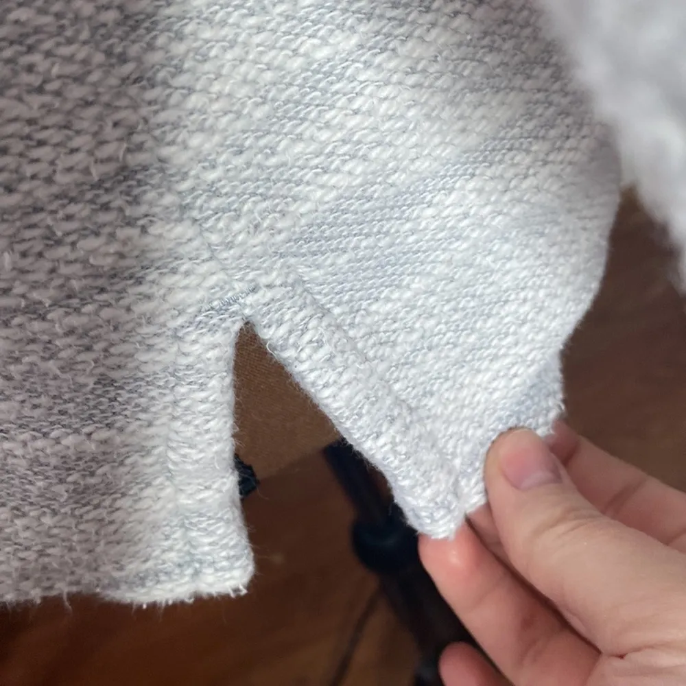 Athleta Castle Peak Crewneck cotton slub sweatshirt in Heather grey size M - Image 12