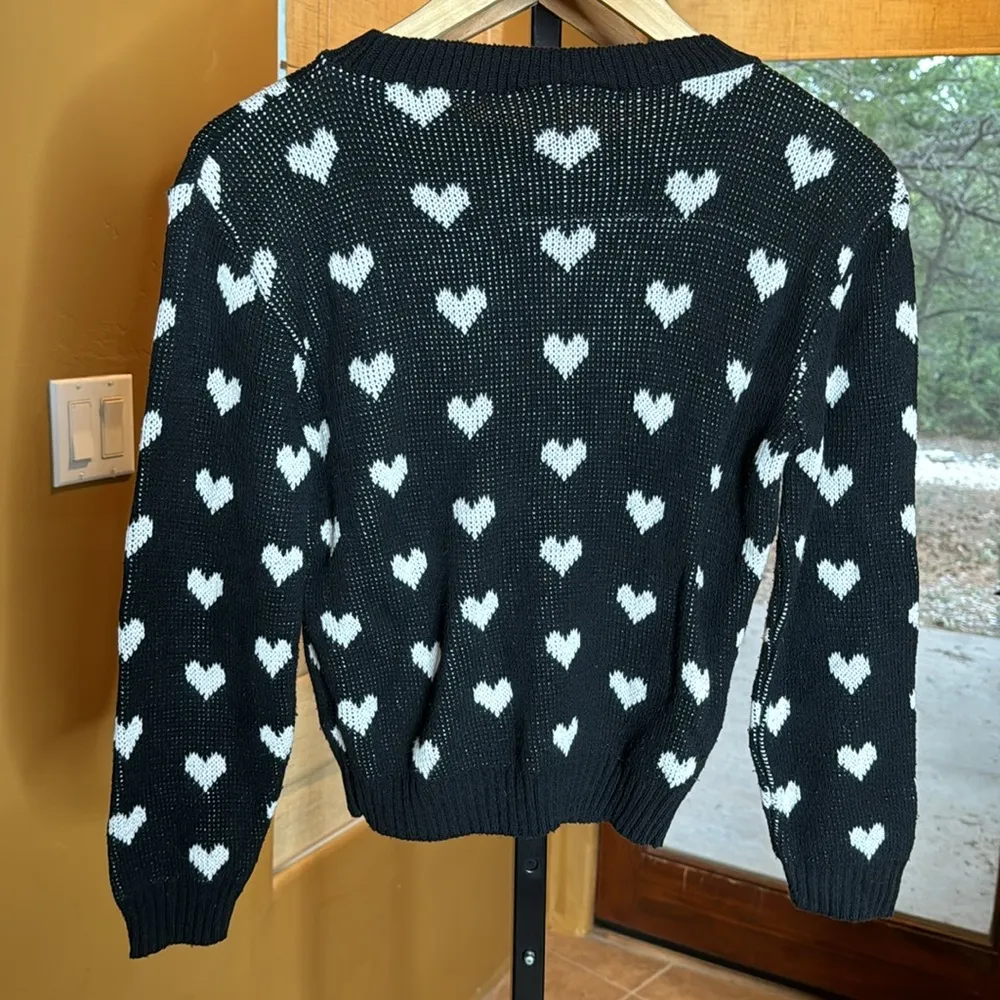 Strong Plus Black with White Hearts Sweater Size Medium - Image 6