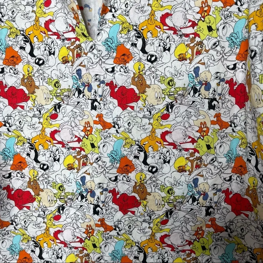 New Handmade Looney Tunes characters print long sleeve shirt relaxed size M - Image 3