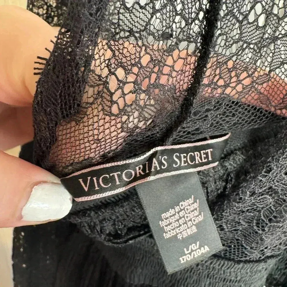 Victoria's Secret black lace goth witchy pleated neglige size large A35 - Image 4