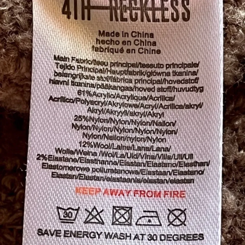 4th & Reckless Kairo Bouclé Sweater Lounge Set Tan Small | Cozy Bell Sleeve - Image 9