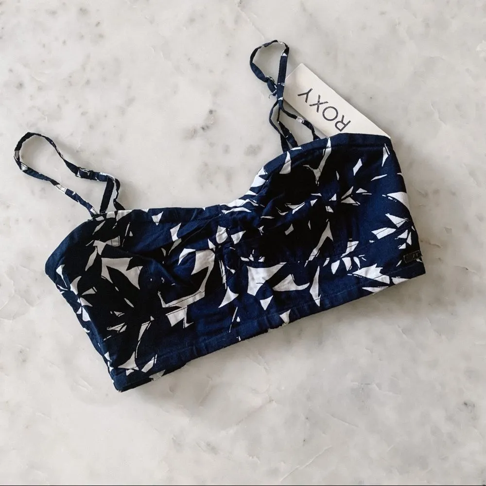 Starlet Bralette Top Vacation Pullover Smocked Back Navy and White Size S - Image 3