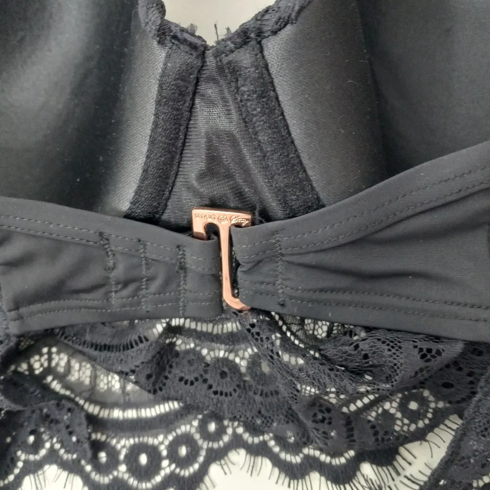 Smart & Sexy Swim 40D Underwire Lace Trim Halter Top - Image 3