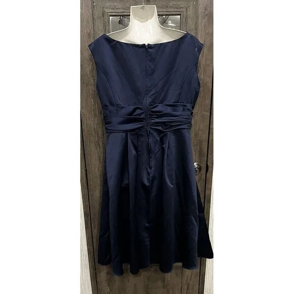 Davids Bridal Bridesmaid Blue  Color Knee High Dress Size‎ 18 - Image 2