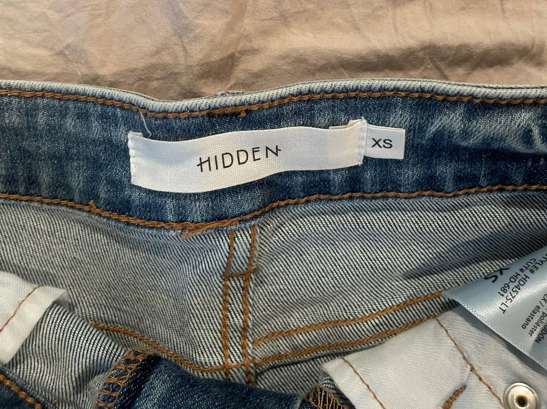 denim shorts - Image 3