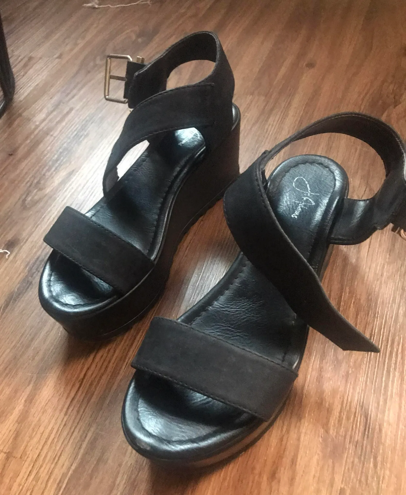 J. Adams Black Platform Sandals - Image 5