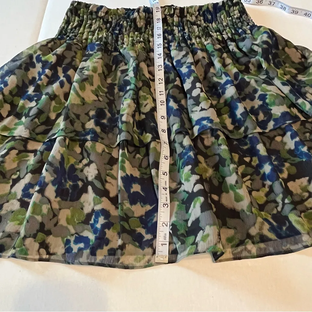 DKNY Jeans Women SZ Medium Blue Green Black Grey Gray Camo Tiered Layered‎ Skirt - Image 6