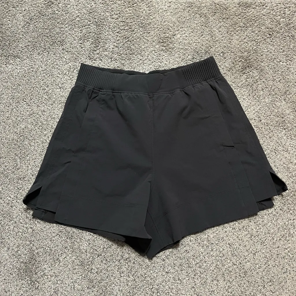 LULULEMON - Stretch Woven Relaxed Fit High Rise Short 🖤 - Image 5