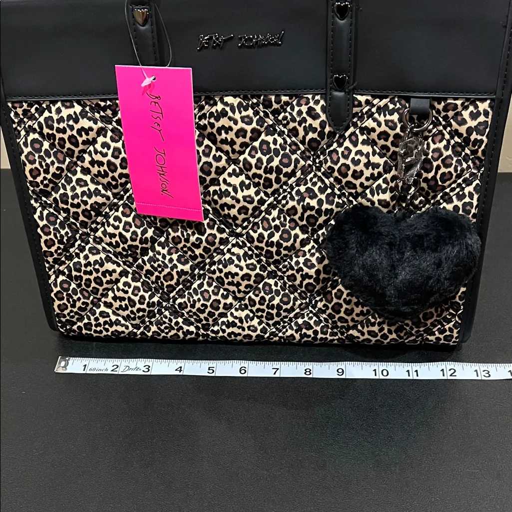 Betsey Johnson | Leopard Quilted Tote w/ Charm & Crossbody Strap - Image 12