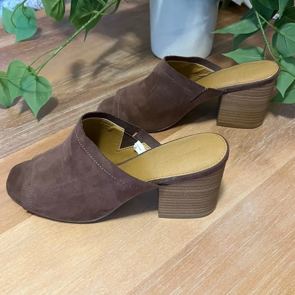 Universal Thread Norelle Microsuede Stacked Open Toe Mules Heel Size 6.5 - Image 4