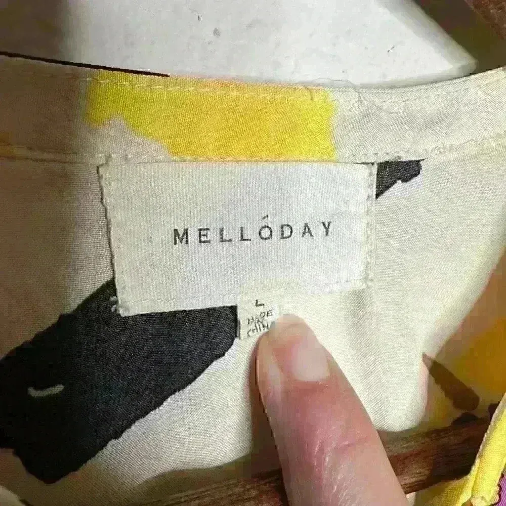 Melloday Boho Colorful Floral Tunic with tie neck Sz‎ L - Image 8