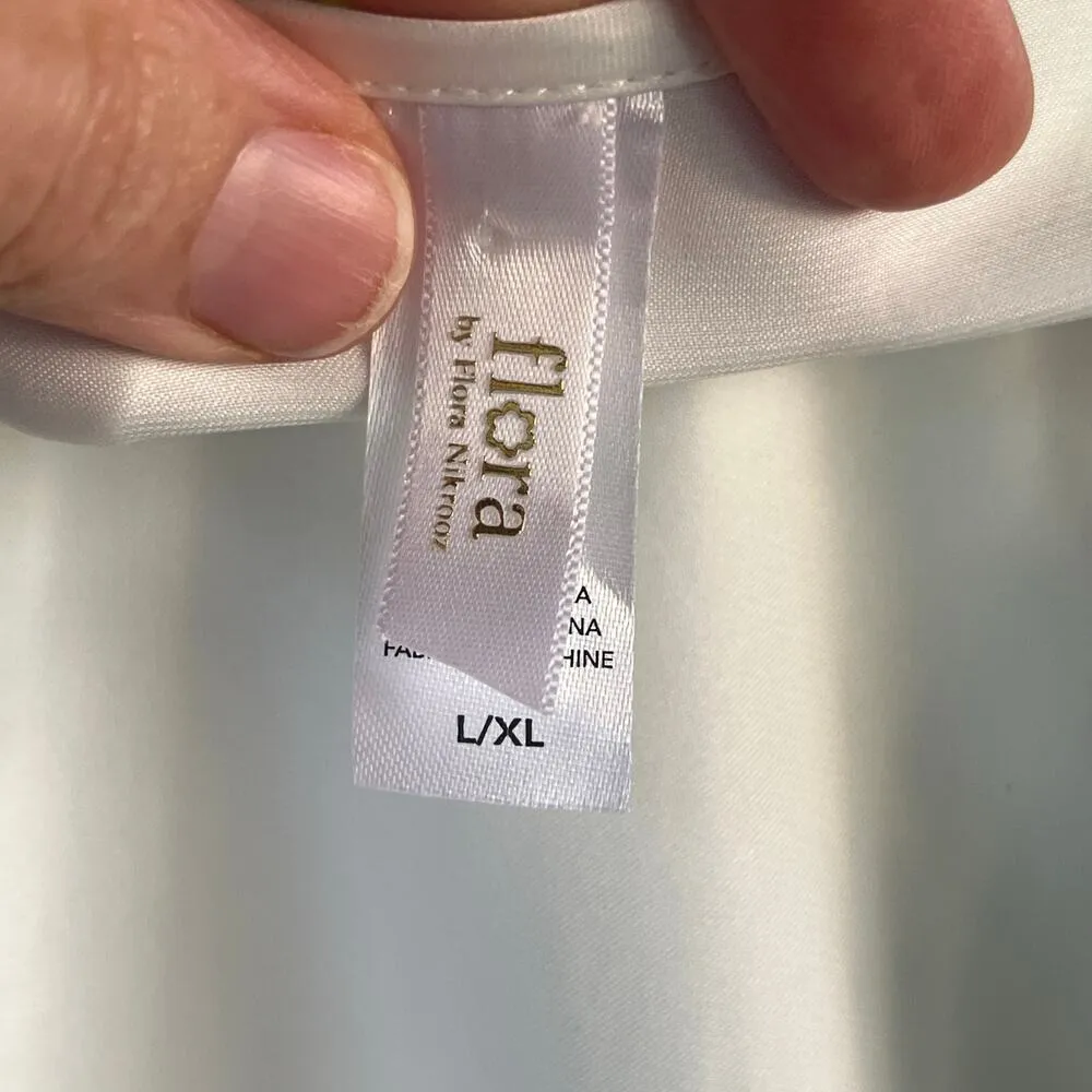 Flora By Flora Nikrooz Women's White Long Sleeve Satin Robe Size L/XL. NEW - Image 7