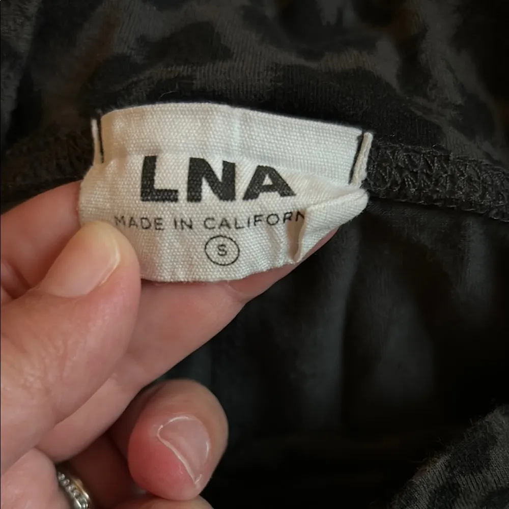 LNA Black Leggings with High Waist and Zipper Details - Image 3