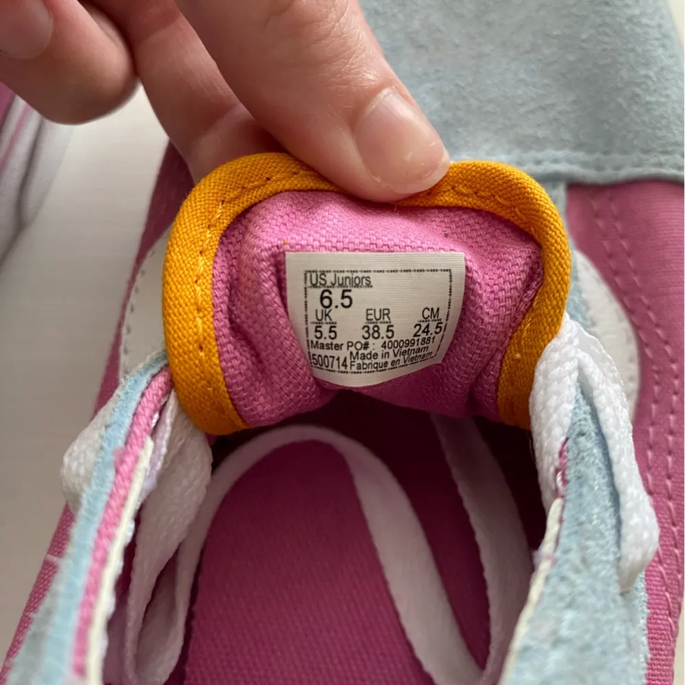 VANS Old Skool Low Suede Sneakers Size Junior 6.5 - Image 6