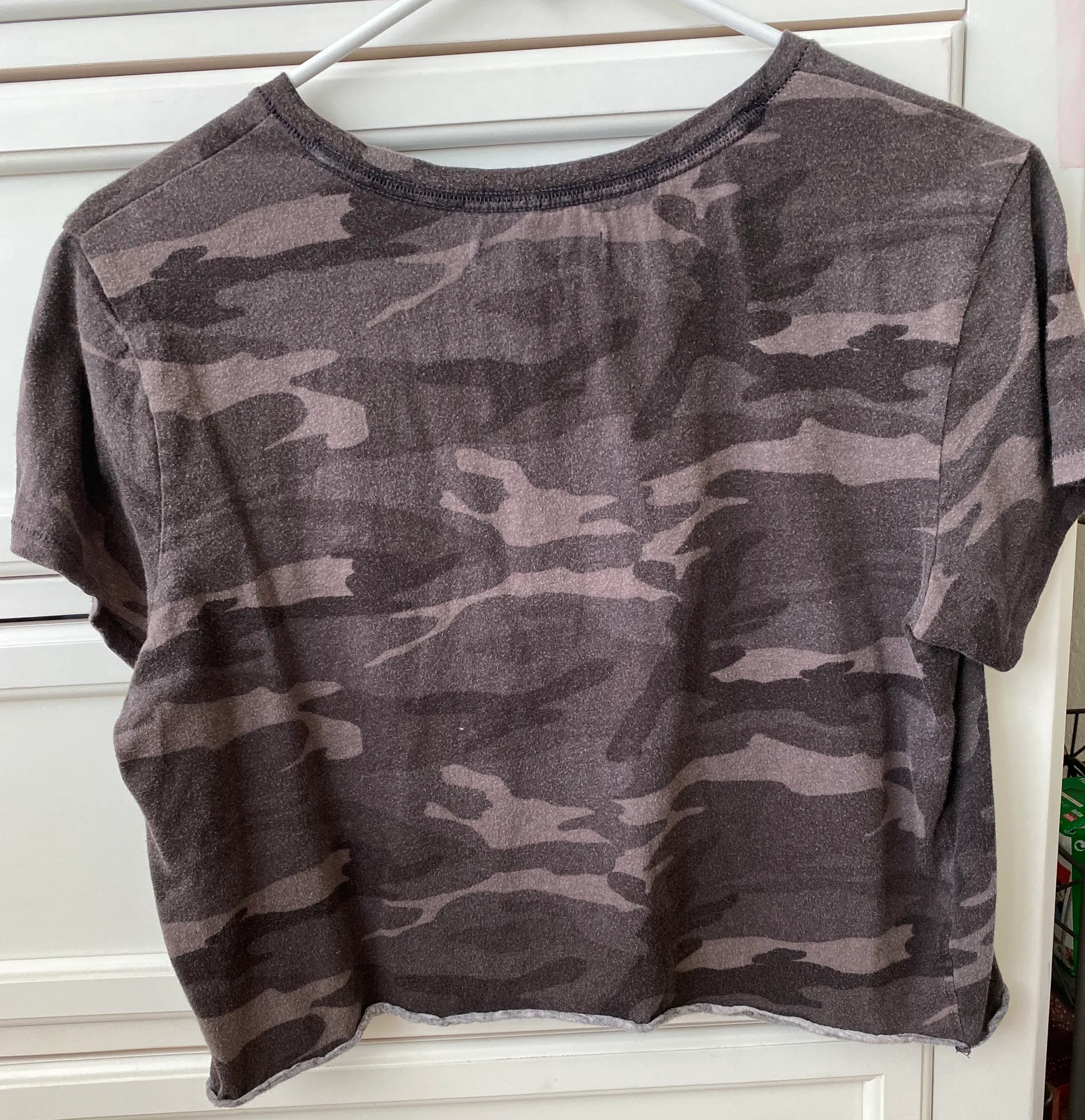 Abercrombie Cropped Tee - Image 2