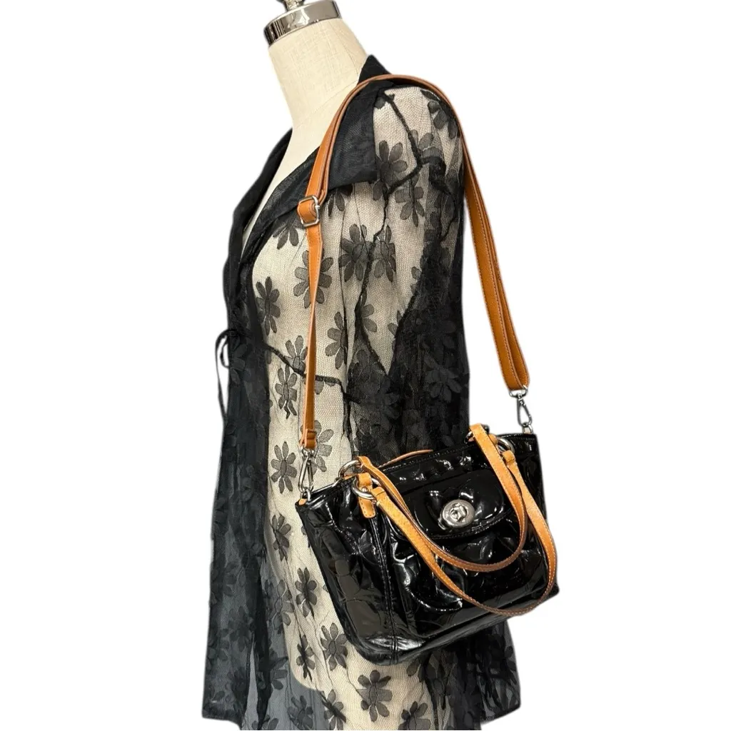Vintage Coach Black Patent Leather Signature Tote Bag Tan Leather Handles - Image 5