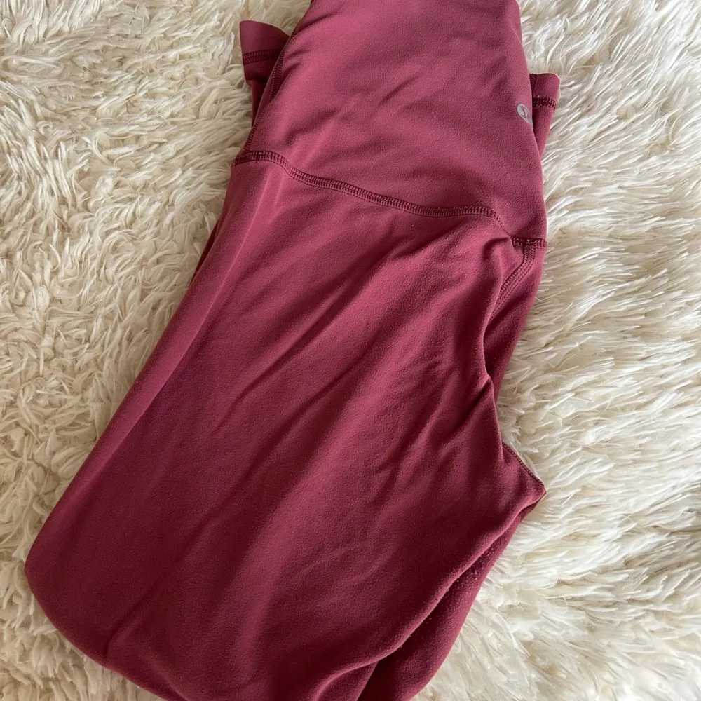 Align Leggings Cropped 23” Pink Size 4 - Image 5