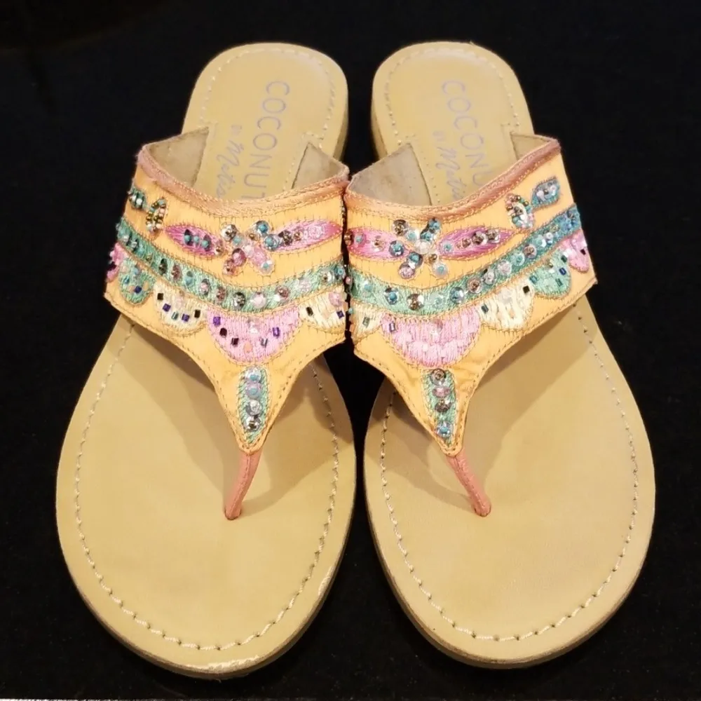💕COCONUTS by MATISSE💕 Beaded Thong Sandals 9 - Image 3