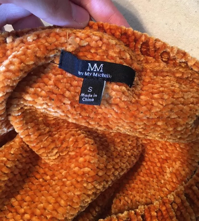 Velvet Long Sleeve - Image 3