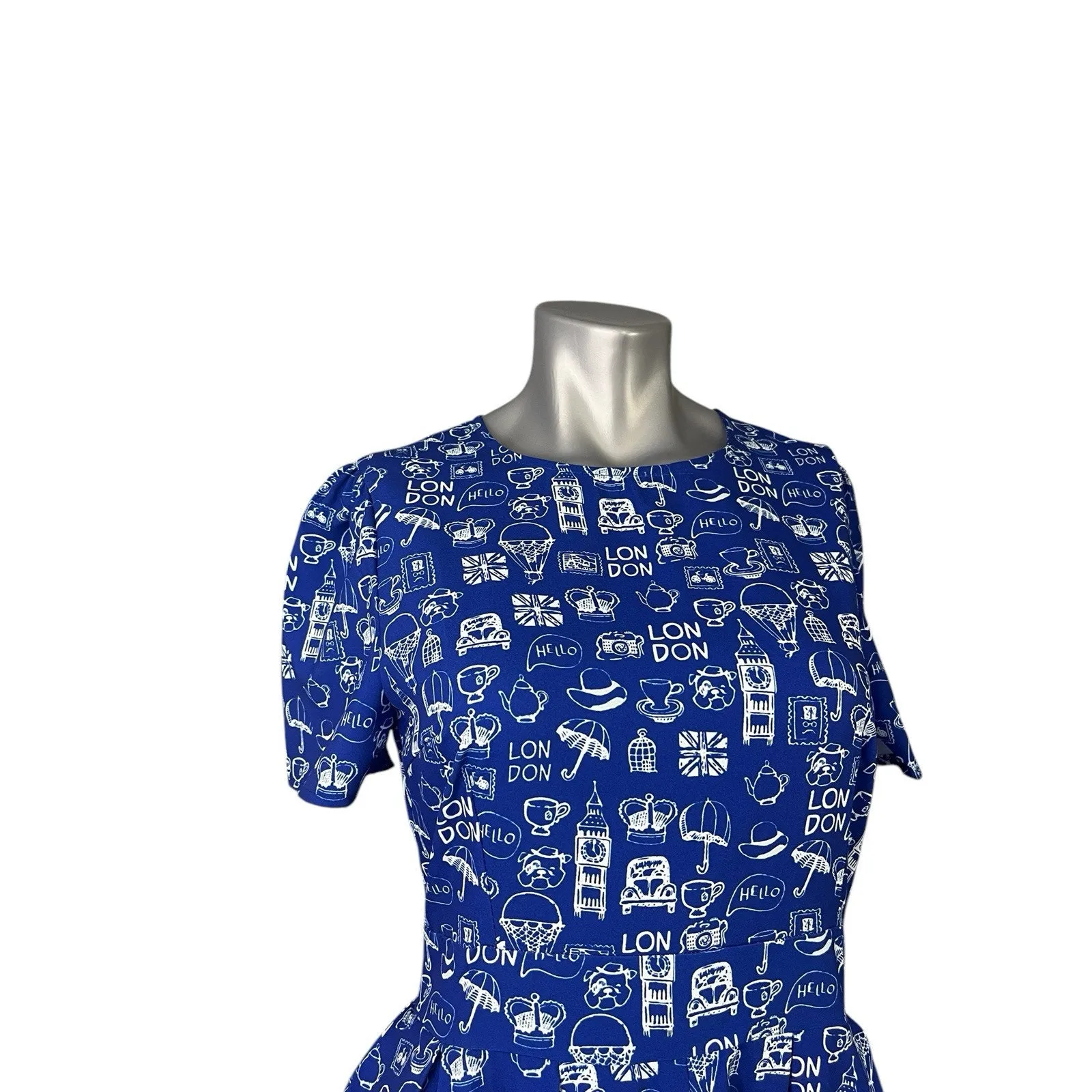 Blue White London Dress Short Sleeve Fit And Flare Midi Small Artsy All Over - Image 4