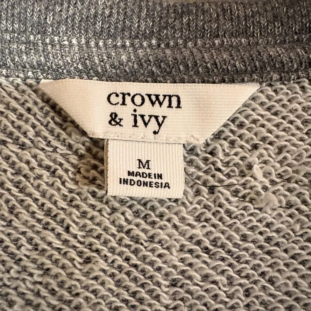 Crown & Ivy women's jewel embellished sweatshirt/tunic grey. - Image 4