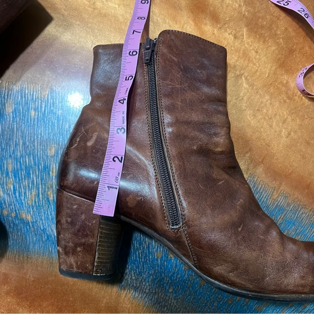Gidigio Made in Italy Leather heeled boots size 40.5 euro zip booties Brown - Image 14