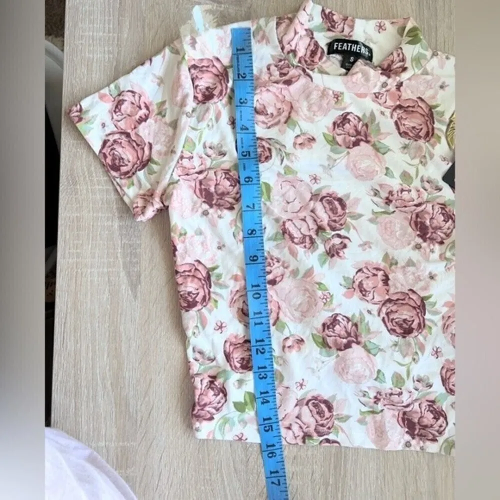 Women's FEATHERS Lover rose top. S Pink - Image 4