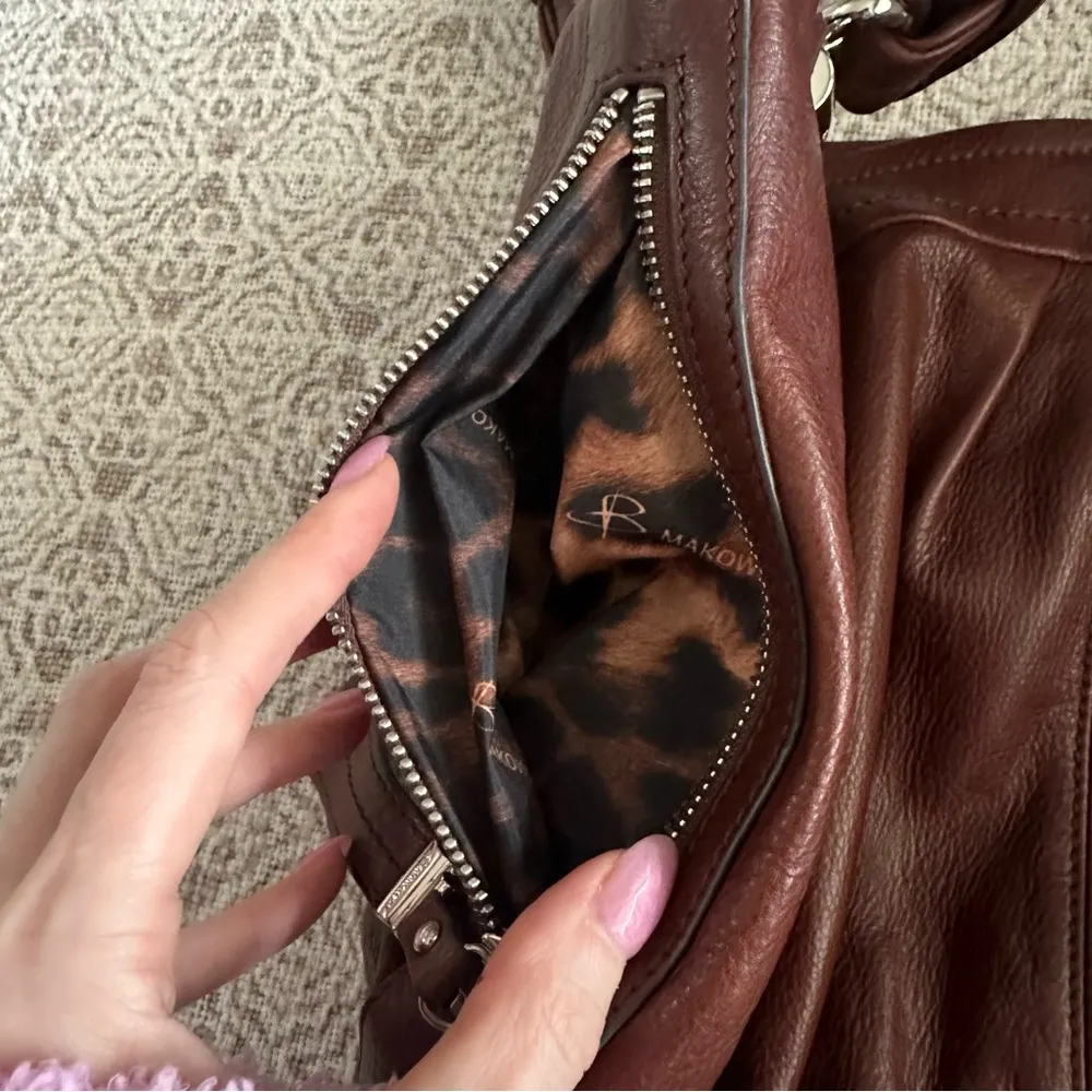 B Makowsky B. Makowsky Brown Leather Shoulder Bag - Image 5