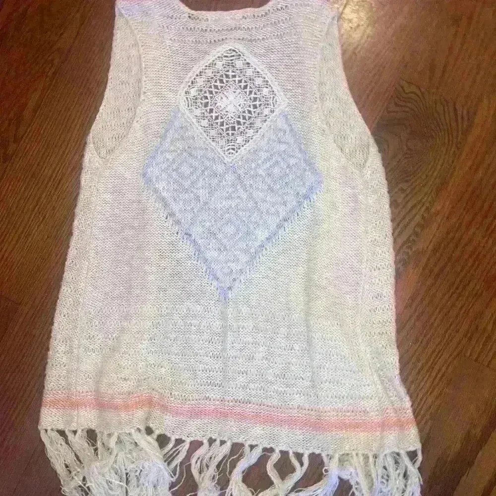 Altar’d State Fringe Boho Sweater Vest open face cardigan size Medium - Image 7