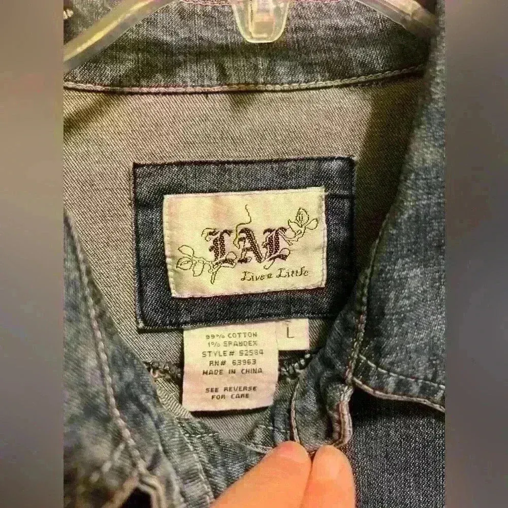 LAL Women's Denim Dress Long Shirt Size Large Sleeveless Cotton.Great condition - Image 3