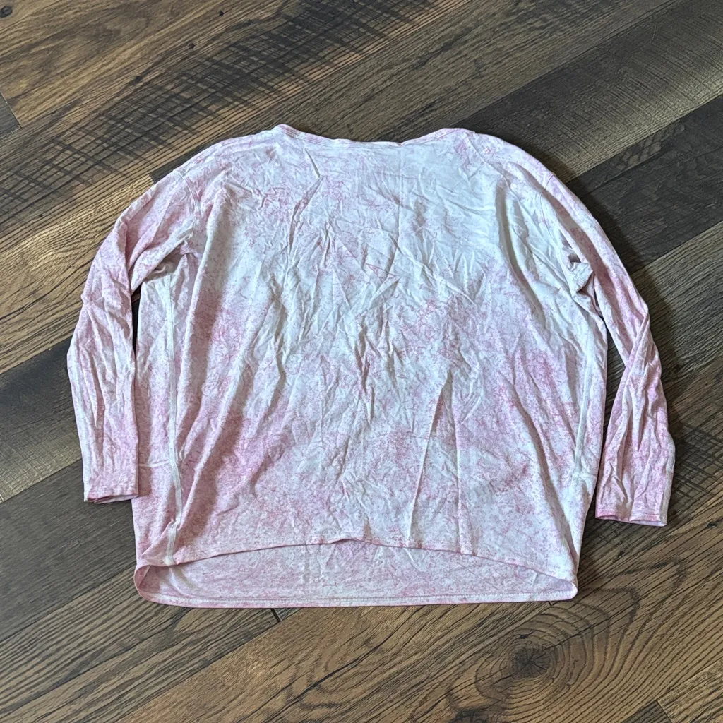 Lululemon Back in Action Pink Long Sleeve Shirt *Vitasea
Cirrus Wash Size 12 - Image 3