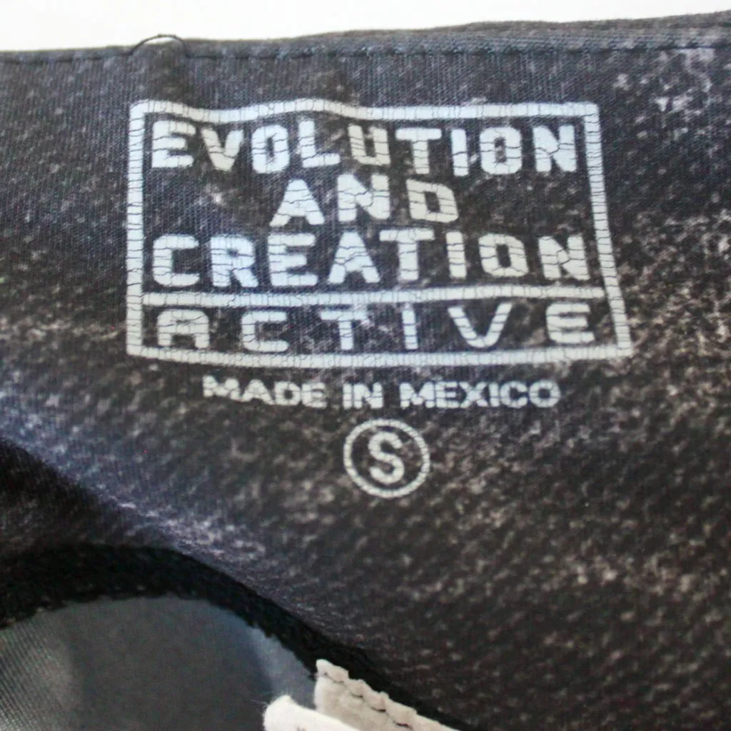 Evolution and creation  Active Distressed Grey Skull Athleisure Leggings Small - Image 5