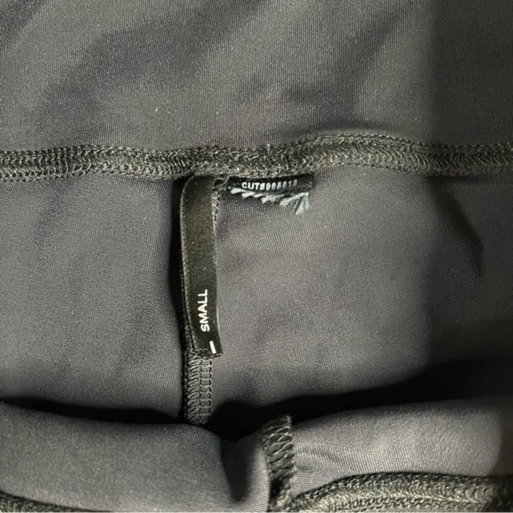 NWOT Koral Size S Black Green White Venus Blackout High Rise Gym Legging Active - Image 6