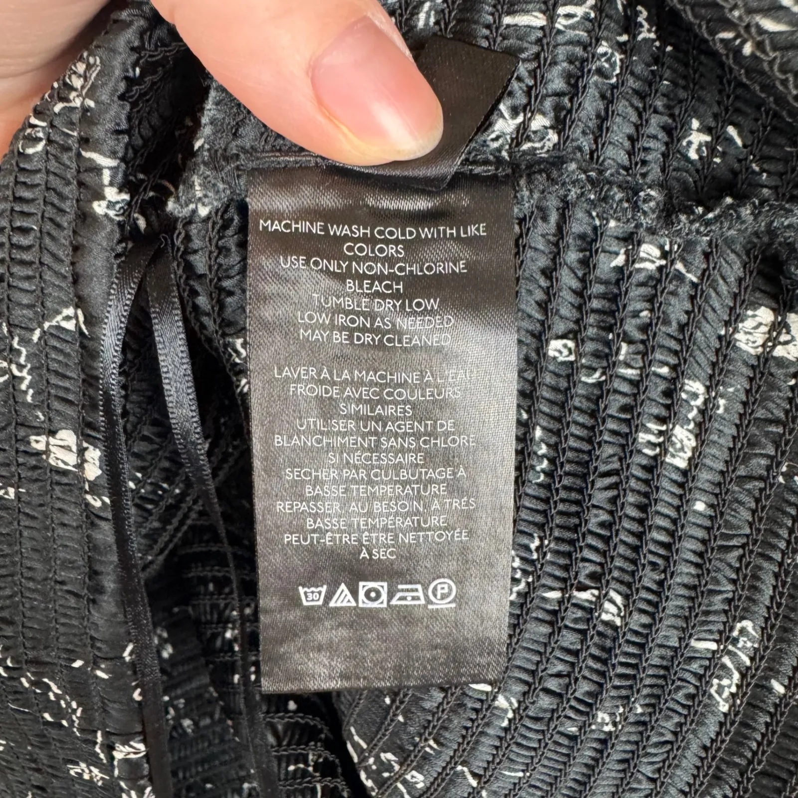 Urban Outfitters Smocked Tie Back Top‎ Sz L Black Floral Long Sleeve Whimsigoth - Image 7