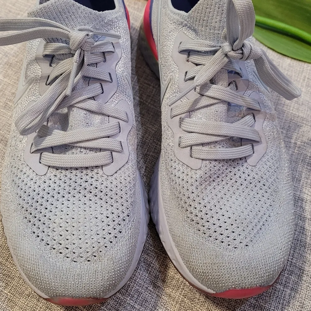 Nike  epic shoes - Image 3