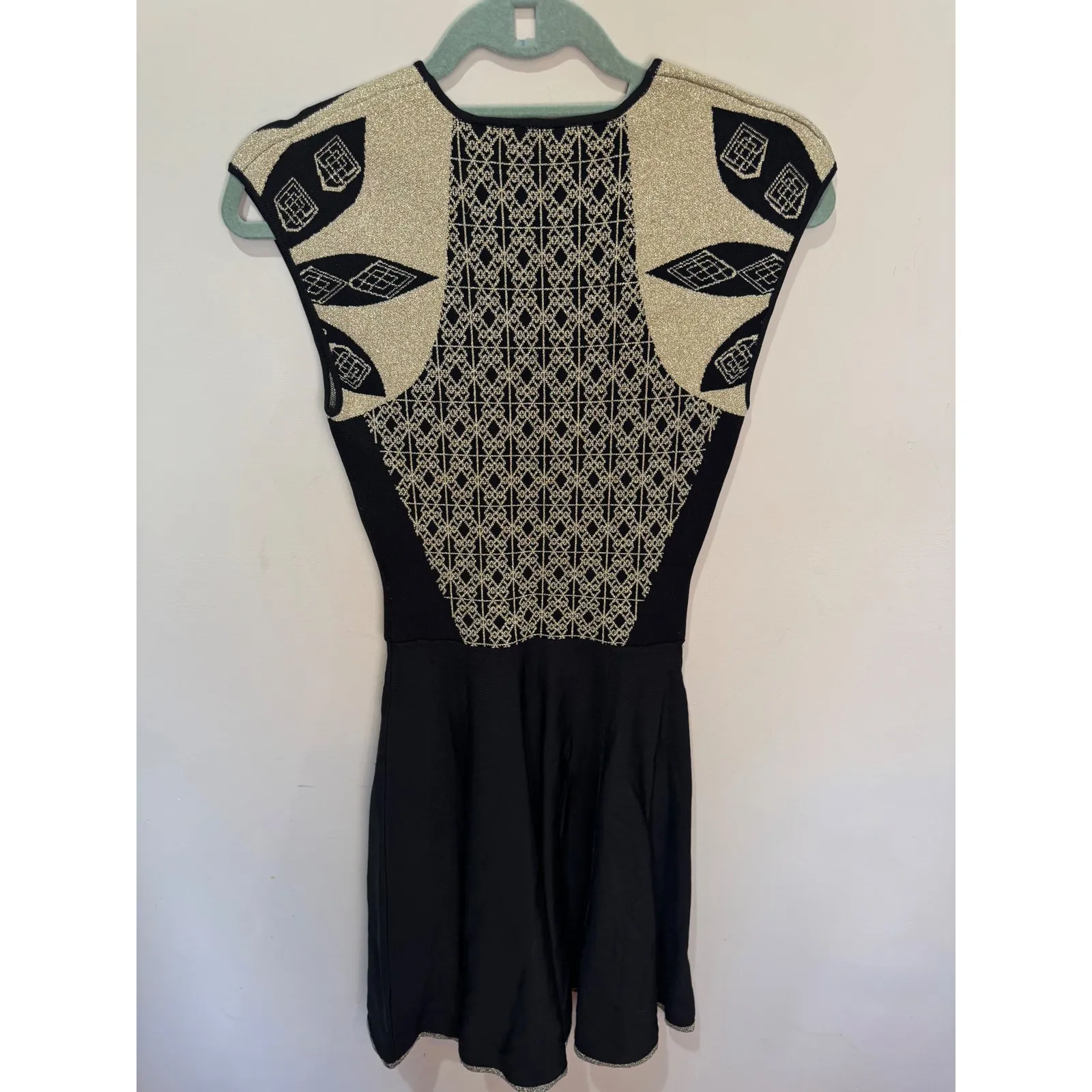 Ted Baker Jenkins Dress Black Gold Fit and Flare Sz 2 - Image 3