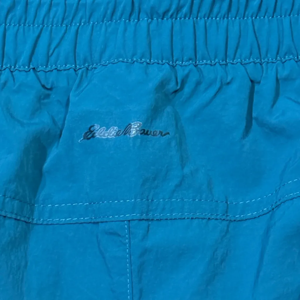 Eddie Bauer  Women's Mountain Crinkle Shorts Bluspruce NWT size medium - Image 12