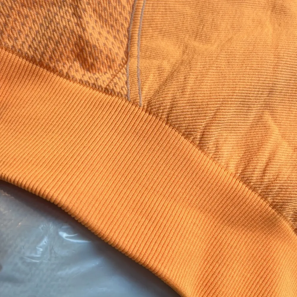 GYMSHARK-orange sports bra - Image 3