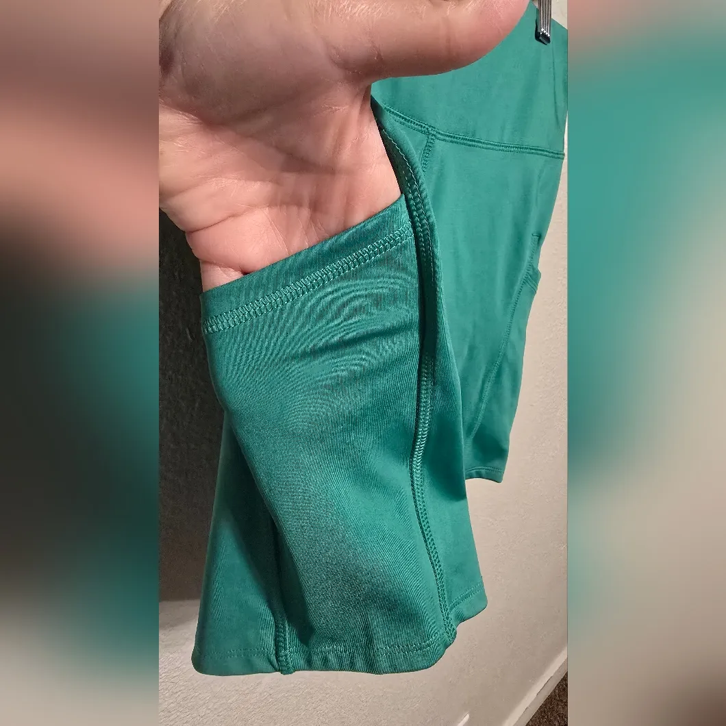 All In motion Biker shorts - Image 2