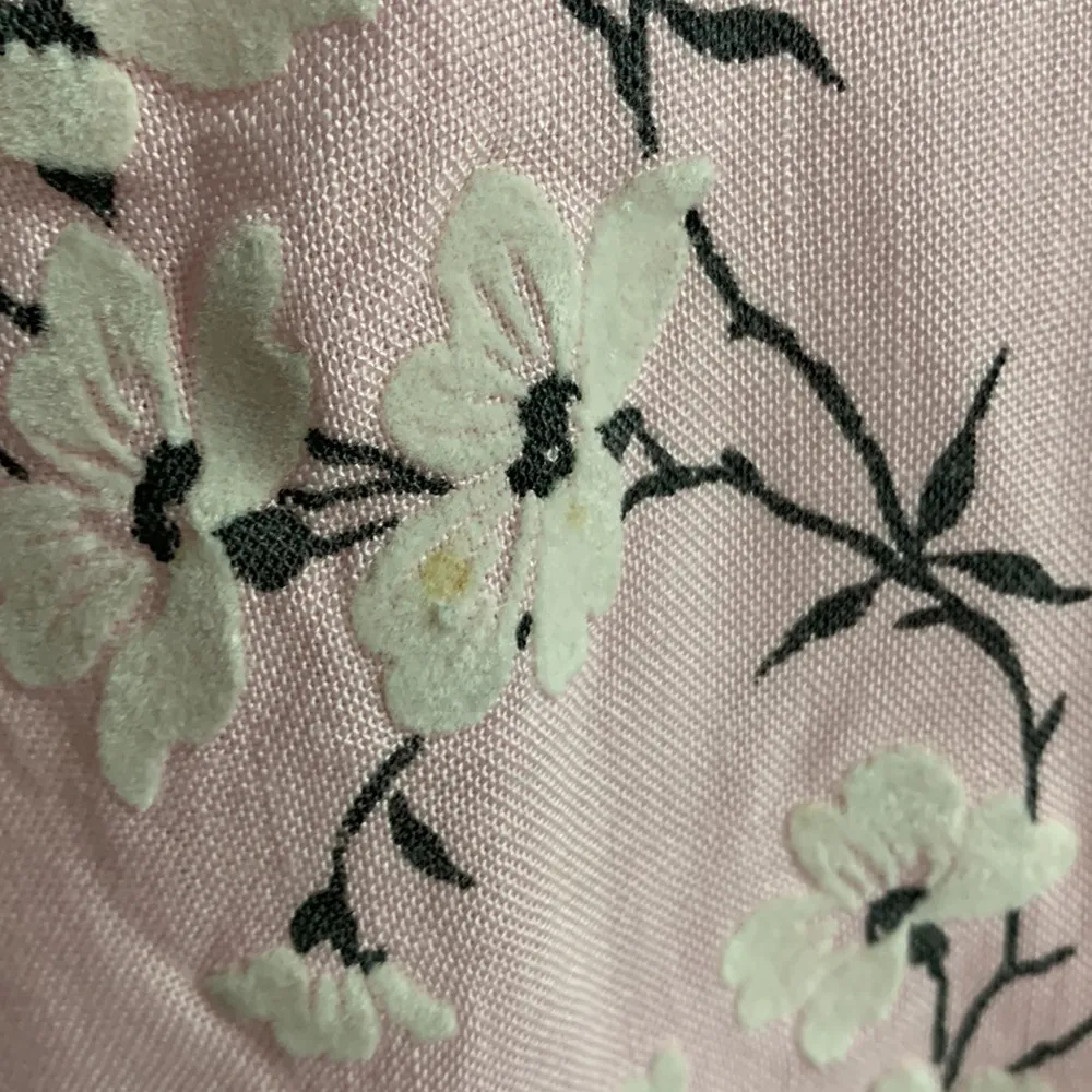 Vintage 1950’s Light Pink with White Flocked Flowers Dress Size M Size M - Image 2