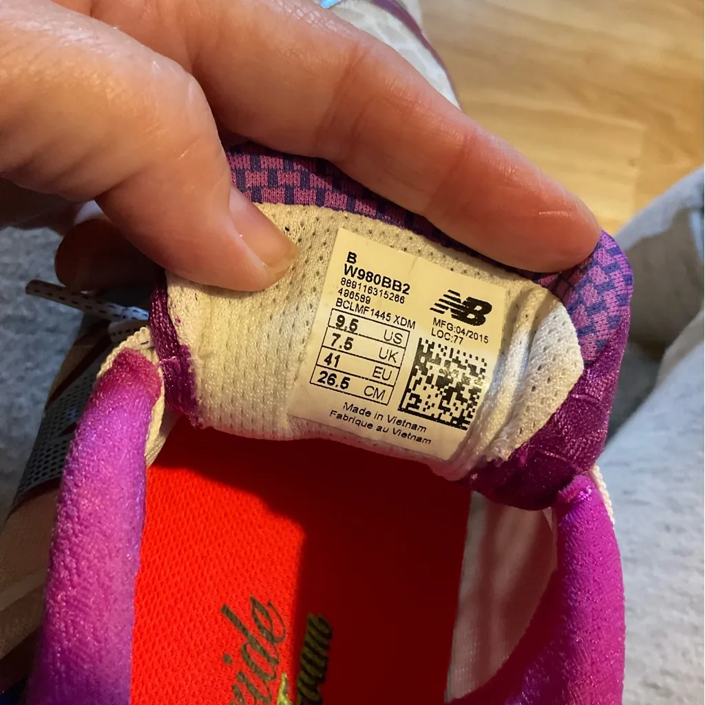 Coke logo Tan‎ and Red Hat Tan - Image 4